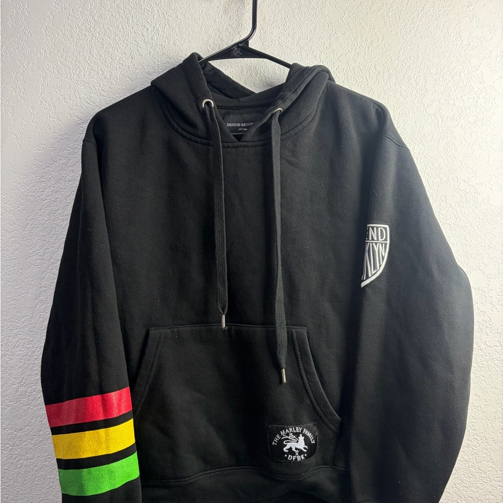 Defend Brooklyn Black Marley Hoodie Size Small